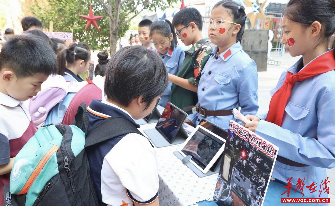 播撒和平种子 智育绿色未来 博才金鹰小学开学首日开启“智慧种植”新篇章(图2)