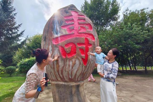 推窗能见绿 移步可闻香——延寿县40座“口袋公园”装满民生幸福(图2)