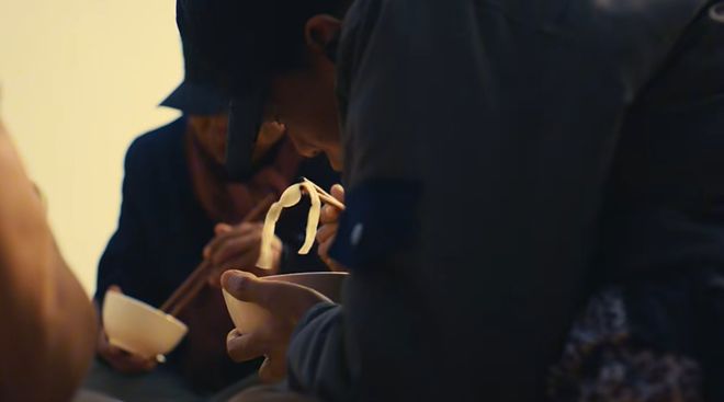 不像广告的广告蒙牛一部治沙短片看哭网友(图4)