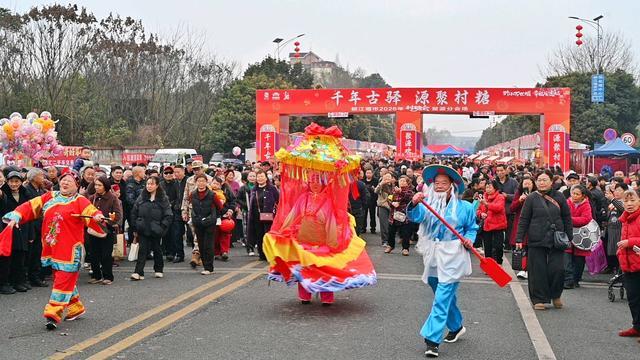 都江堰市2026年“村糖会”聚源分会场启幕 “千年古驿·源聚村糖”邀您共赴春日之约(图6)